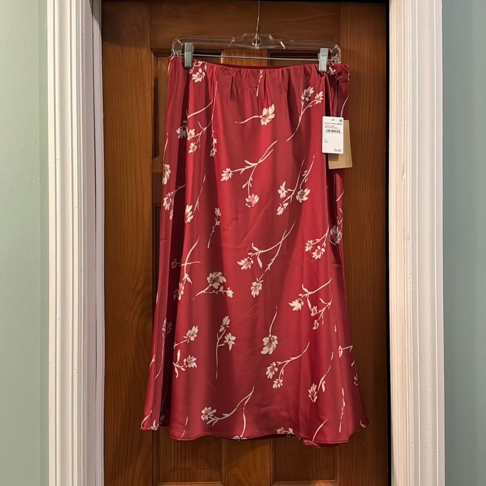 Midi skirt